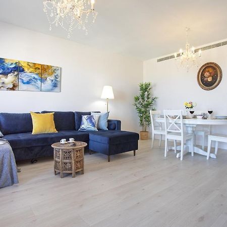 -Malagasunapts-Skygarden Teatinos Pool Playground Екстер'єр фото