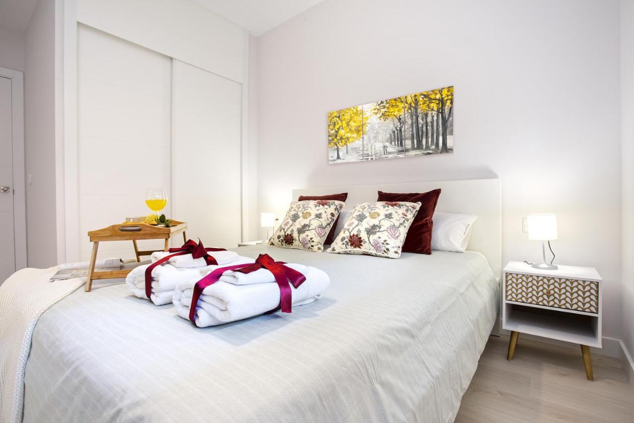 -Malagasunapts-Skygarden Teatinos Pool Playground Екстер'єр фото