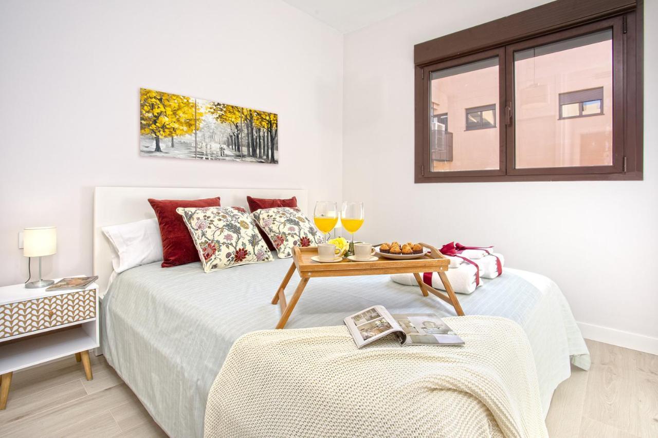-Malagasunapts-Skygarden Teatinos Pool Playground Екстер'єр фото