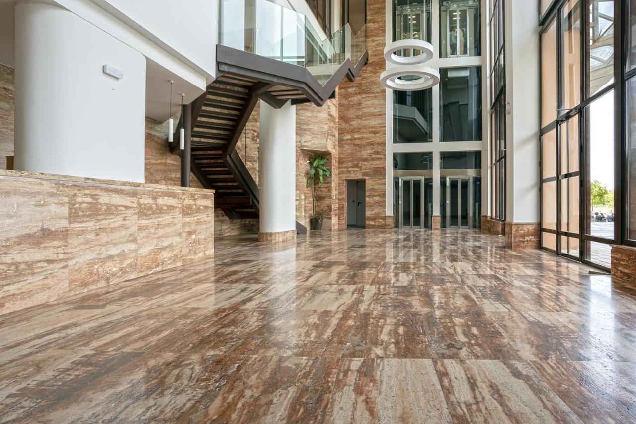 -Malagasunapts-Skygarden Teatinos Pool Playground Екстер'єр фото