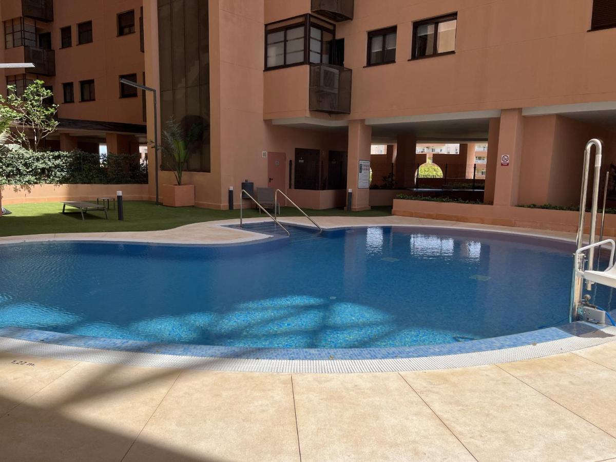 -Malagasunapts-Skygarden Teatinos Pool Playground Екстер'єр фото